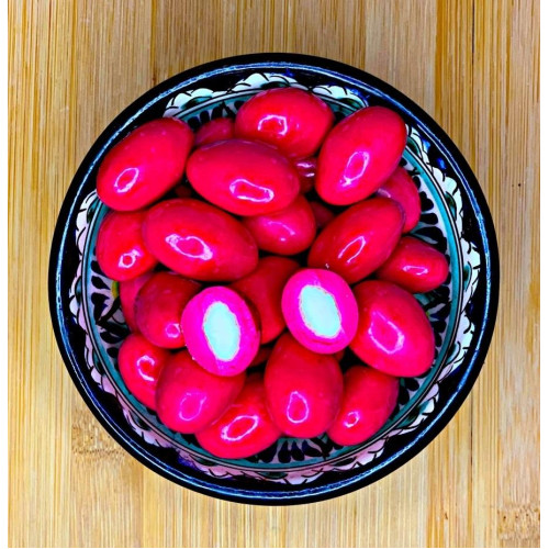 Миндаль со вкусом малины в глазури